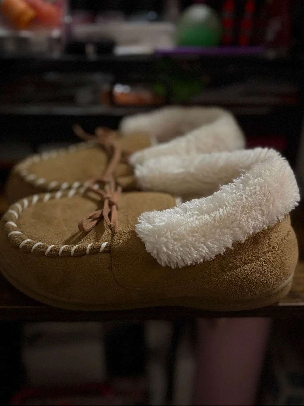 Merrimac Kids Tan Fuzzy Moccasin Slippers (13-1)
